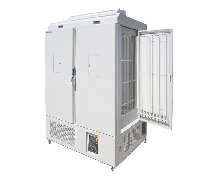 LED Growth Chamber